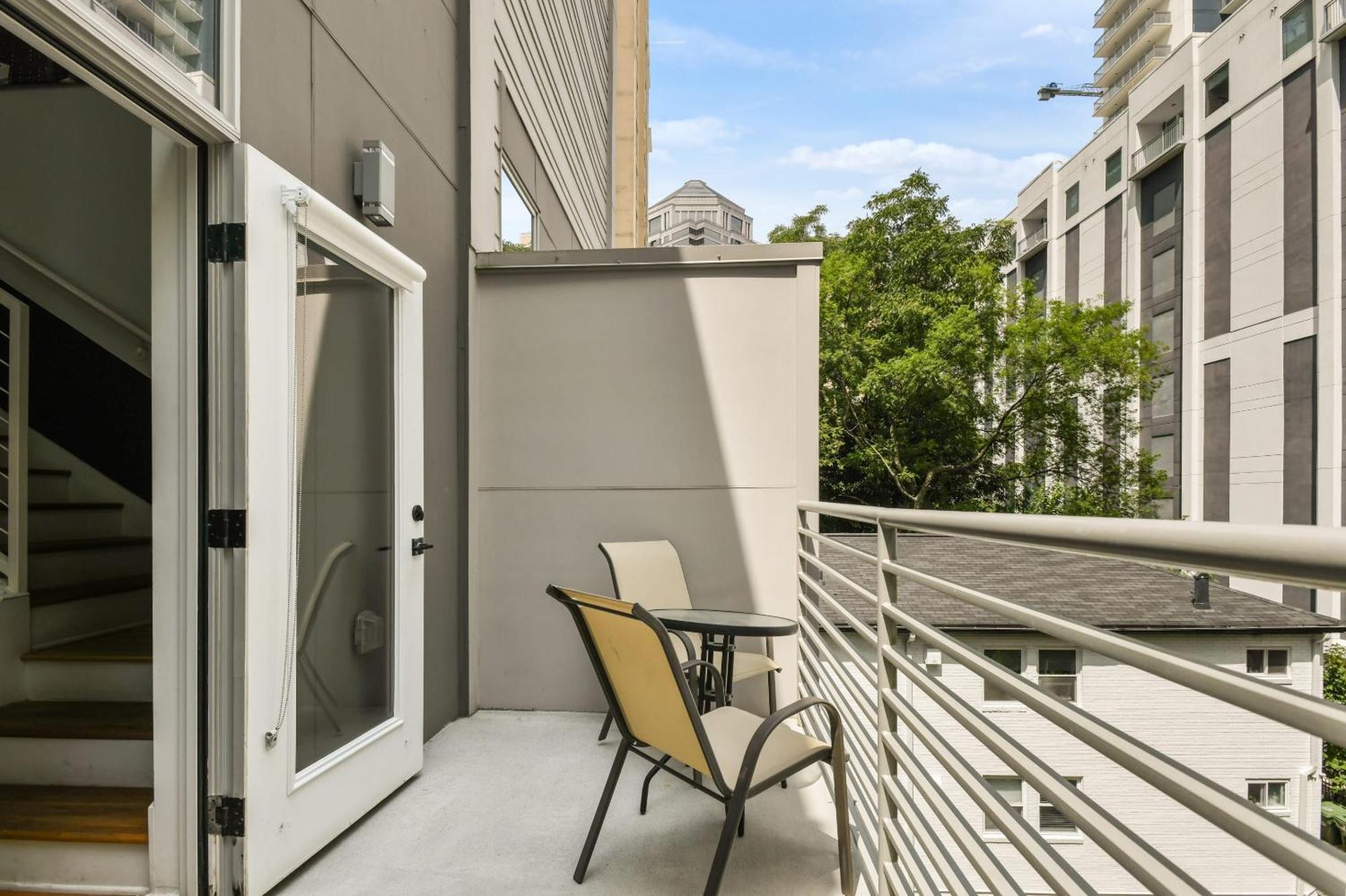 アトランタStupendous Heart Of Piedmont Park Two Story Loftアパートメント エクステリア 写真